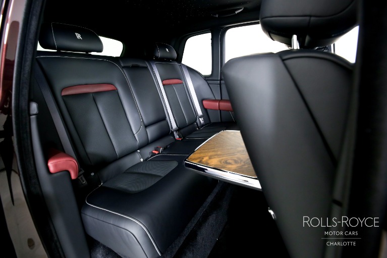 Used-2023-Rolls-Royce-Cullinan
