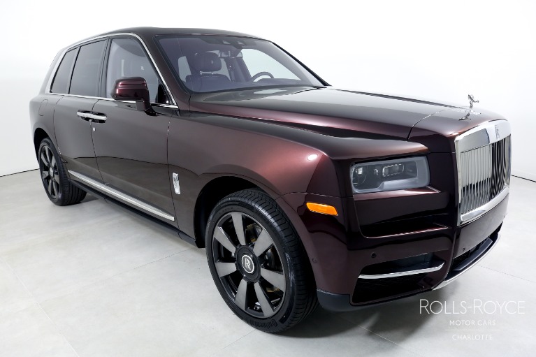 Used-2023-Rolls-Royce-Cullinan