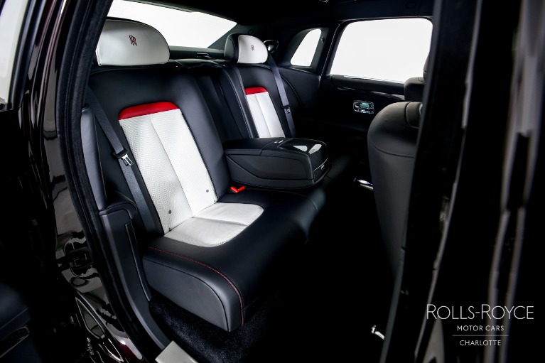Used-2023-Rolls-Royce-Black-Badge-Ghost