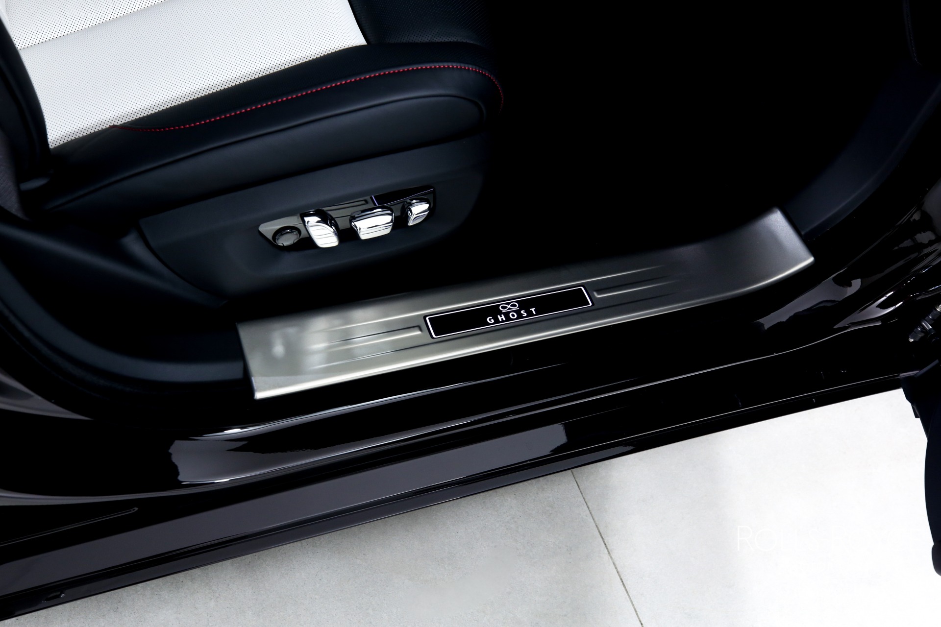 Used 2023 Rolls-Royce Black Badge Ghost | Charlotte, NC