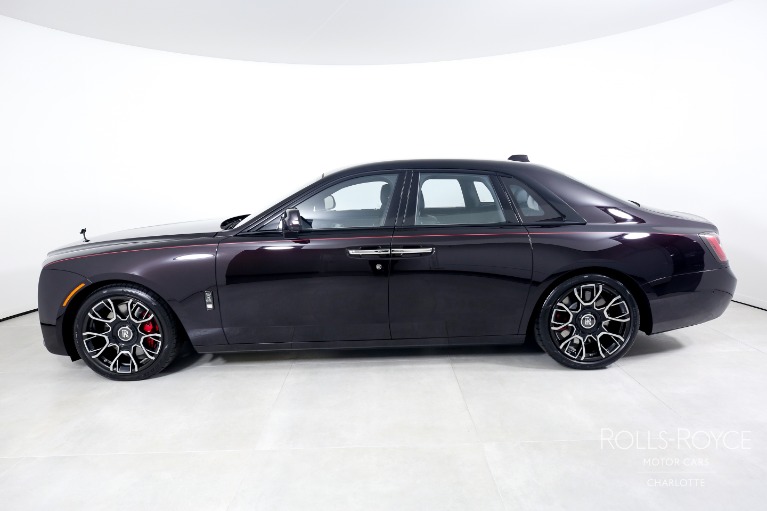 Used-2023-Rolls-Royce-Black-Badge-Ghost