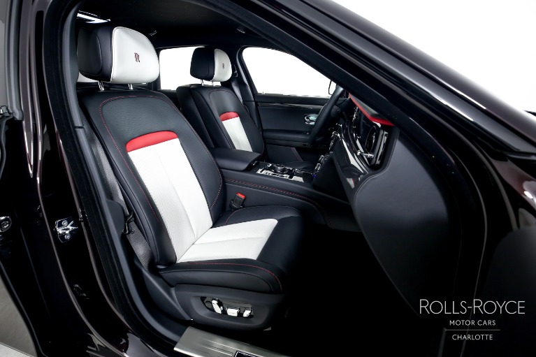 Used-2023-Rolls-Royce-Black-Badge-Ghost
