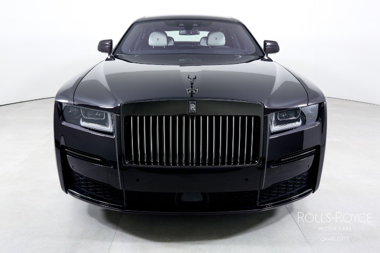 Used-2023-Rolls-Royce-Black-Badge-Ghost