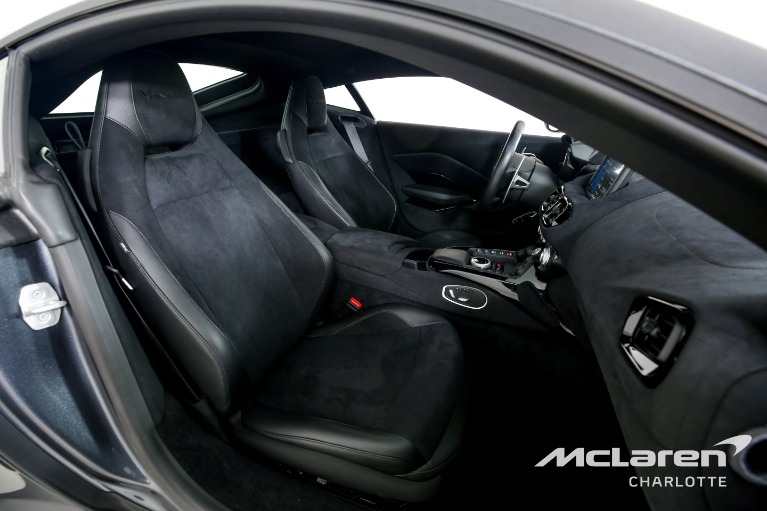 Used-2020-Aston-Martin-Vantage