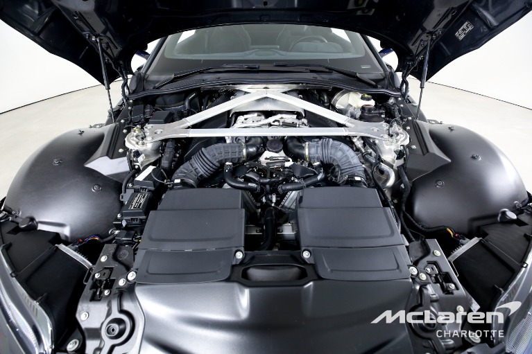 Used-2020-Aston-Martin-Vantage