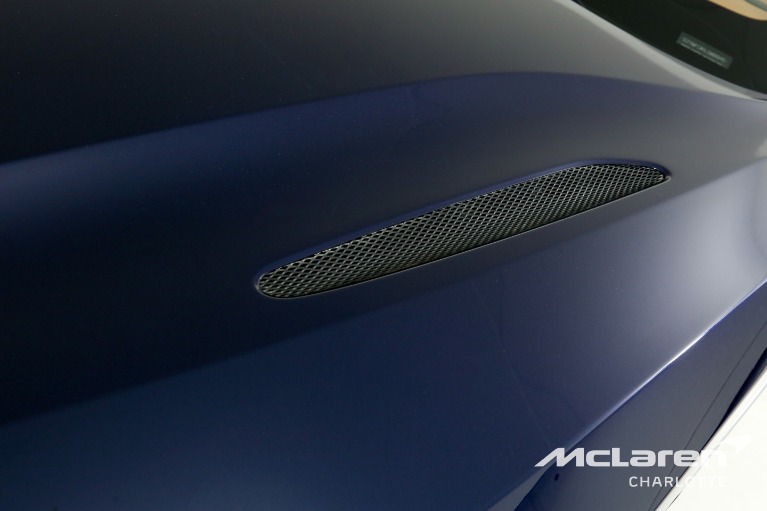 Used-2020-Aston-Martin-DB11-Volante