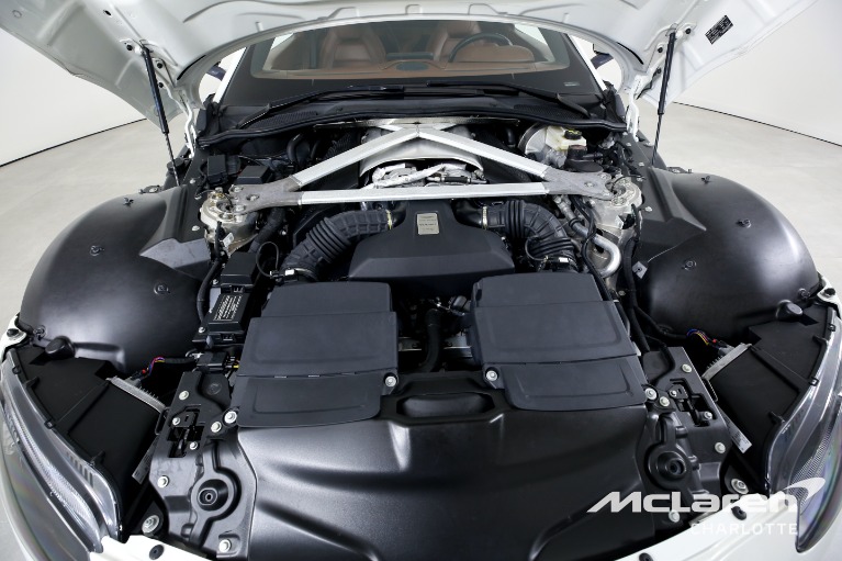 Used-2020-Aston-Martin-Vantage