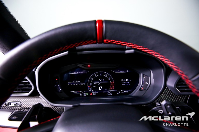 Used-2023-Lamborghini-Urus-S