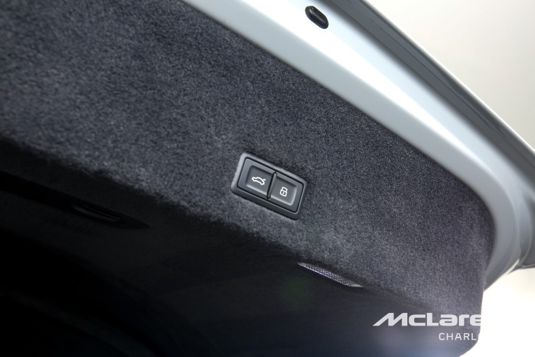 Used-2023-Lamborghini-Urus-S