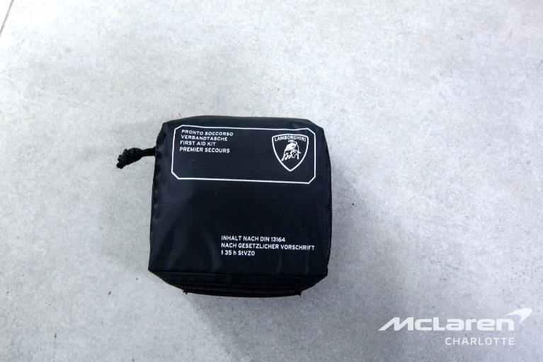 Used-2023-Lamborghini-Urus-S