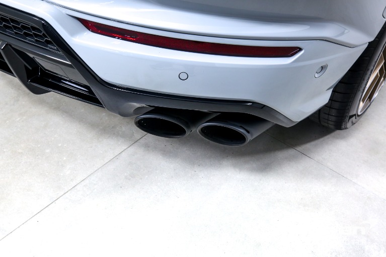 Used-2023-Lamborghini-Urus-S