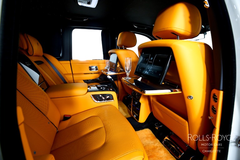 Used-2023-Rolls-Royce-Black-Badge-Cullinan