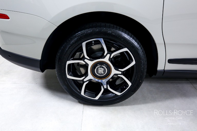Used-2023-Rolls-Royce-Black-Badge-Cullinan