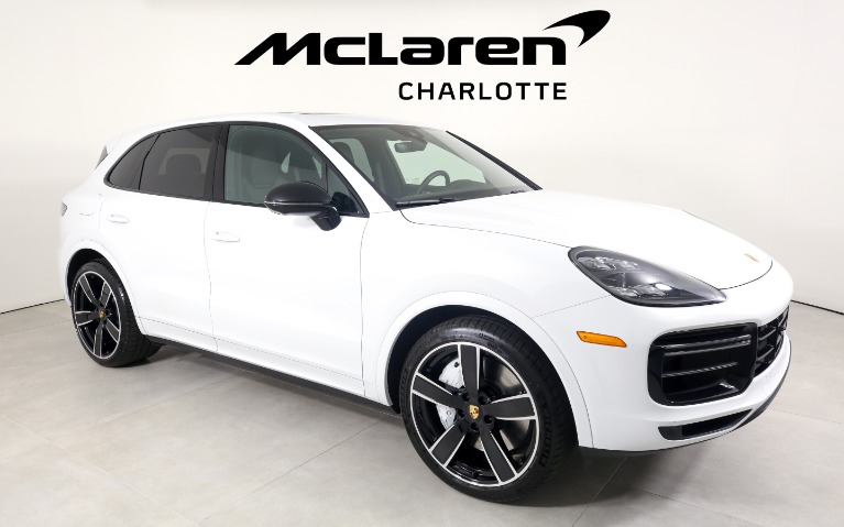 Used-2022-Porsche-Cayenne-Turbo