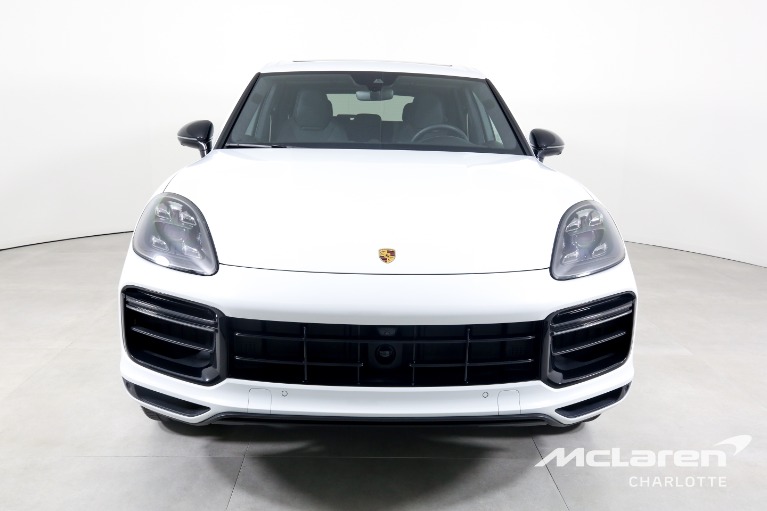 Used-2022-Porsche-Cayenne-Turbo