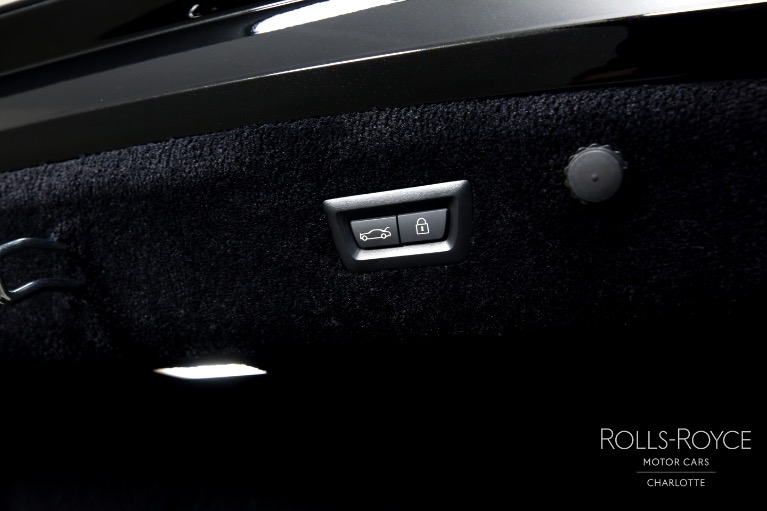 Used-2023-Rolls-Royce-Black-Badge-Ghost