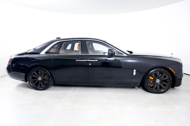 Used-2023-Rolls-Royce-Ghost