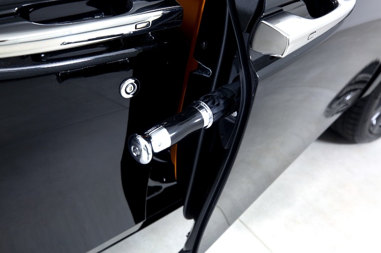 Used-2023-Rolls-Royce-Ghost