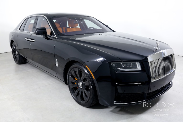Used-2023-Rolls-Royce-Ghost