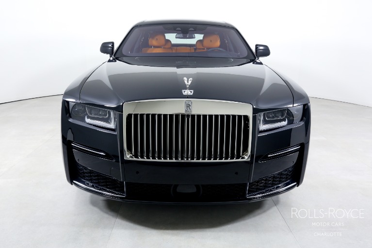 Used-2023-Rolls-Royce-Ghost