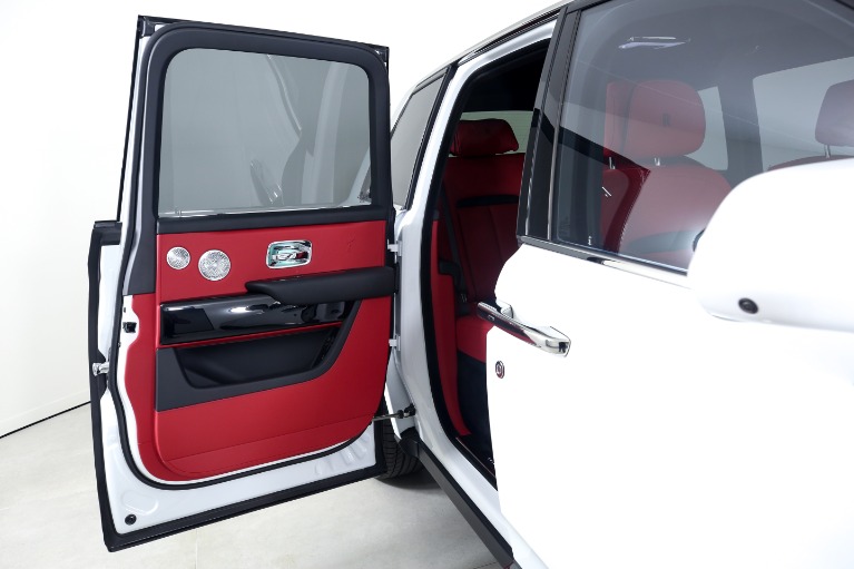 New-2023-Rolls-Royce-Cullinan
