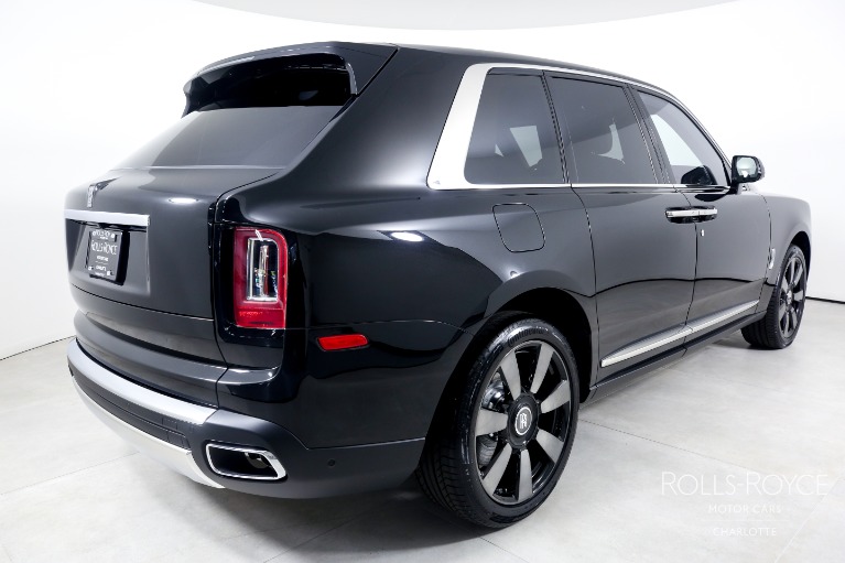 New-2023-Rolls-Royce-Cullinan