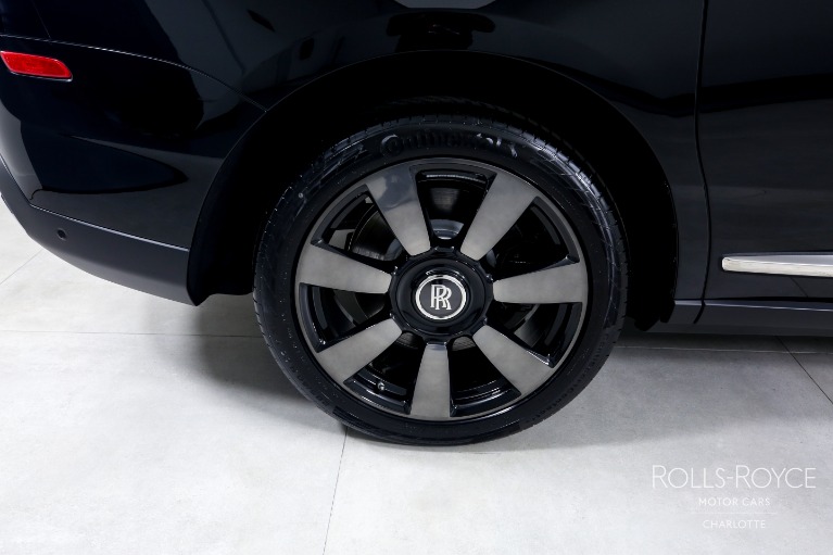 New-2023-Rolls-Royce-Cullinan