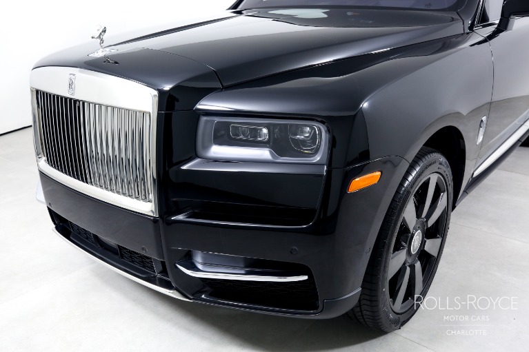 Used-2023-Rolls-Royce-Cullinan