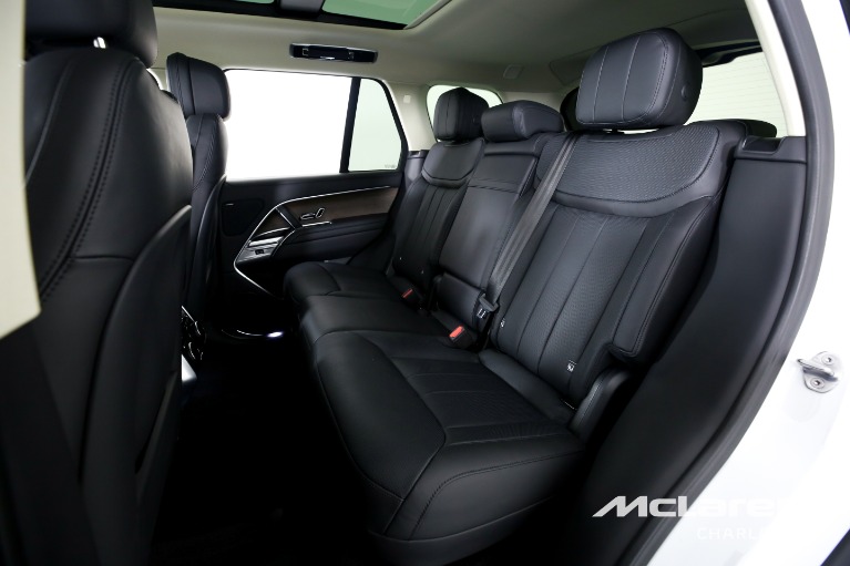 Used-2023-Land-Rover-Range-Rover-P530-SE