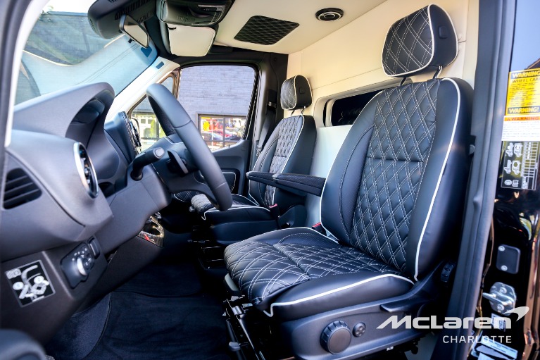 New-2024-Mercedes-Benz-Sprinter-3500XD