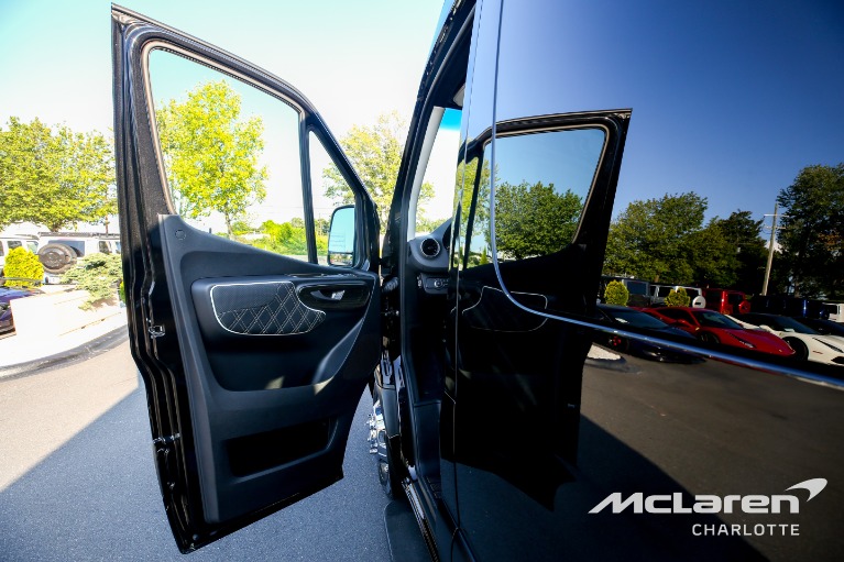 New-2024-Mercedes-Benz-Sprinter-3500XD