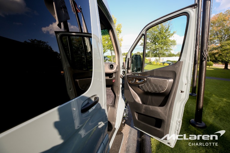 New-2024-Mercedes-Benz-Sprinter-3500XD