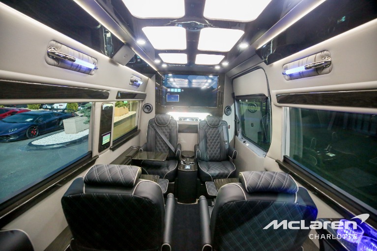 New-2024-Mercedes-Benz-Sprinter-3500XD
