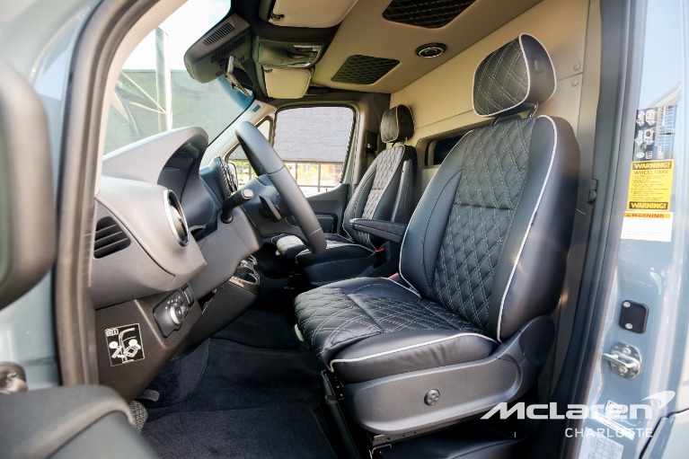 New-2024-Mercedes-Benz-Sprinter-3500XD