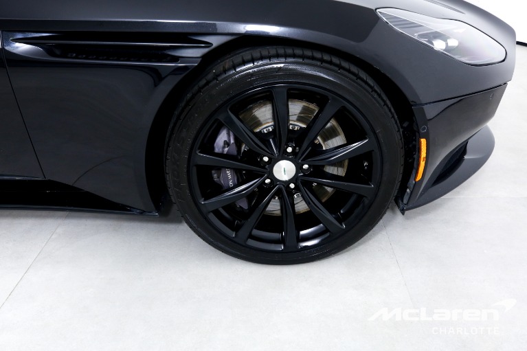 Used-2019-Aston-Martin-DB11-Volante