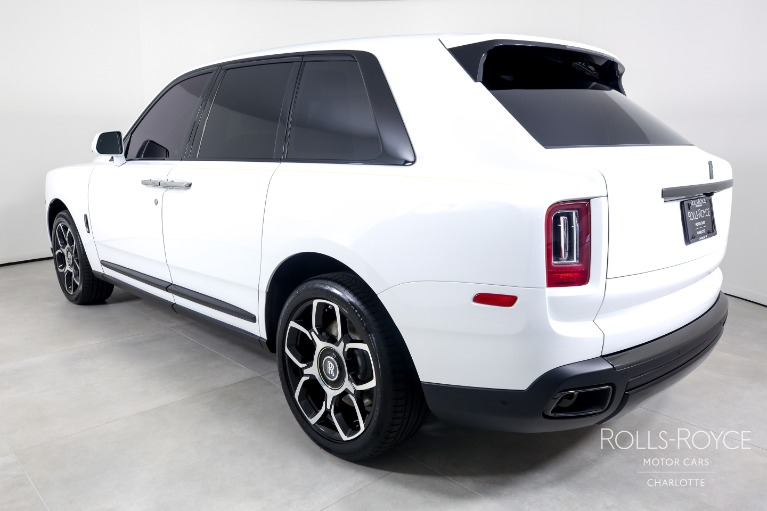 Used-2022-Rolls-Royce-Black-Badge-Cullinan