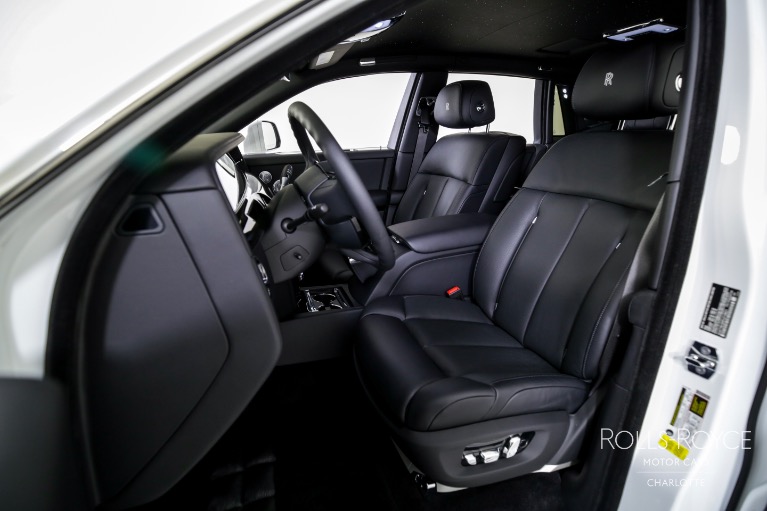 New-2023-Rolls-Royce-Phantom
