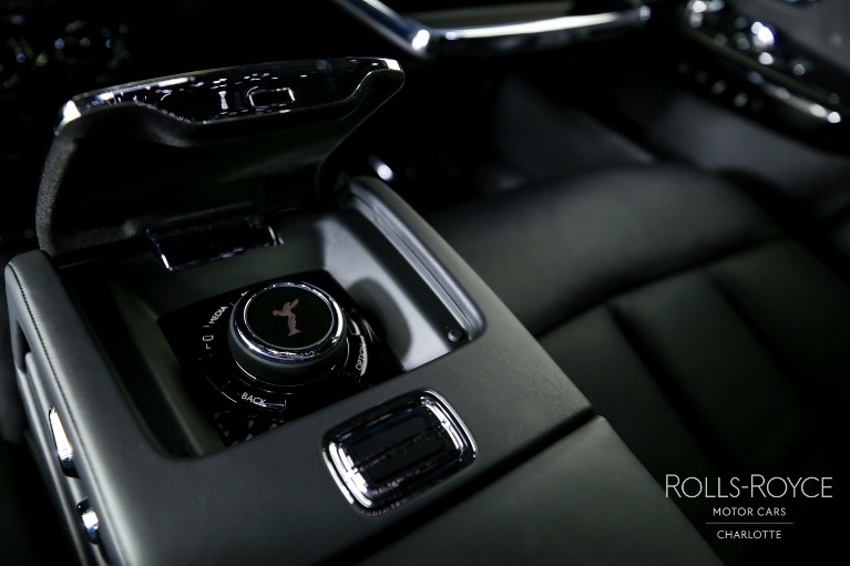 New-2023-Rolls-Royce-Phantom