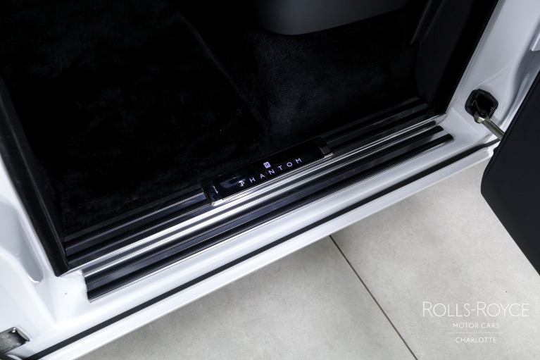New-2023-Rolls-Royce-Phantom