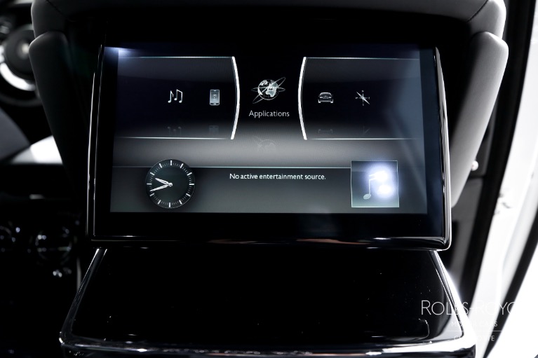 Used-2023-Rolls-Royce-Phantom