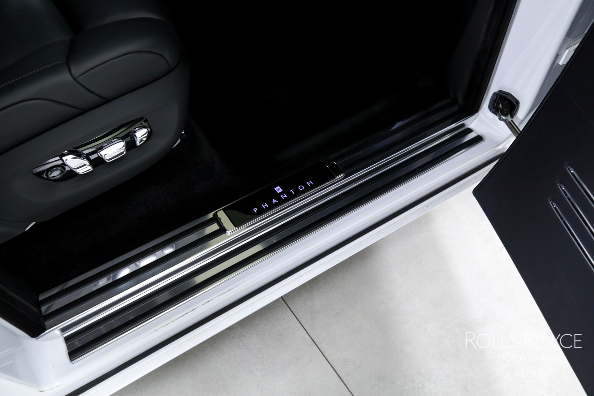 New 2023 Rolls-Royce Phantom | Charlotte, NC