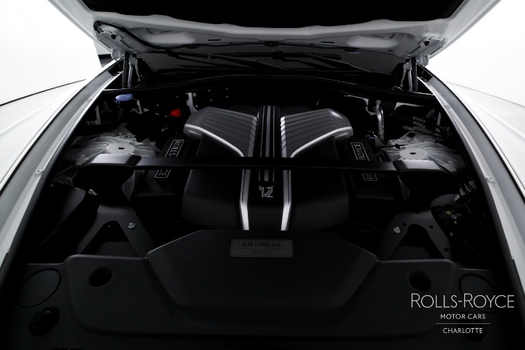 Used-2023-Rolls-Royce-Phantom