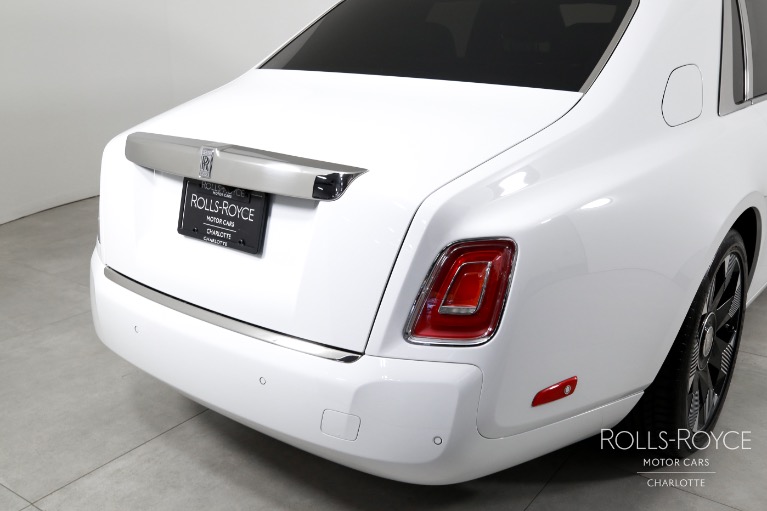 Used-2023-Rolls-Royce-Phantom