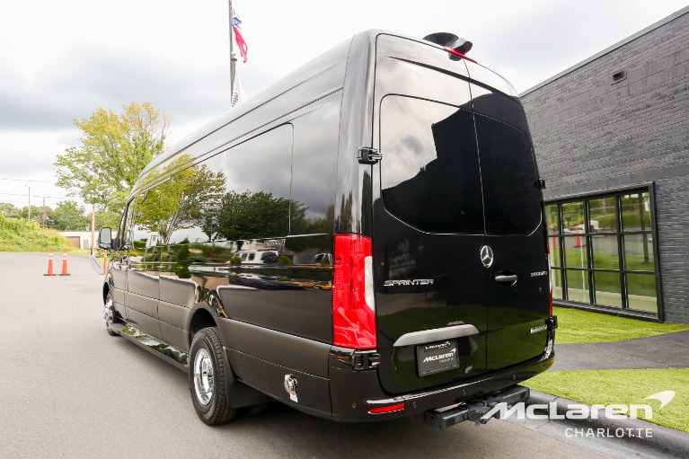 New-2024-Mercedes-Benz-Sprinter-3500XD