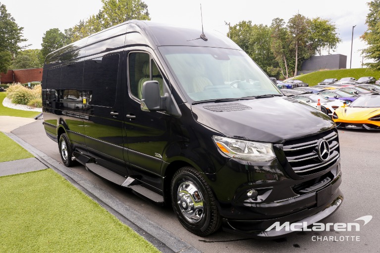 New-2024-Mercedes-Benz-Sprinter-3500XD