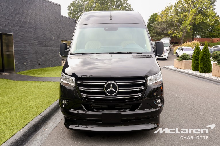 New-2024-Mercedes-Benz-Sprinter-3500XD