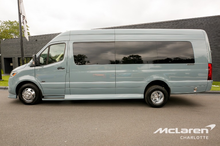 New-2024-Mercedes-Benz-Sprinter-3500XD