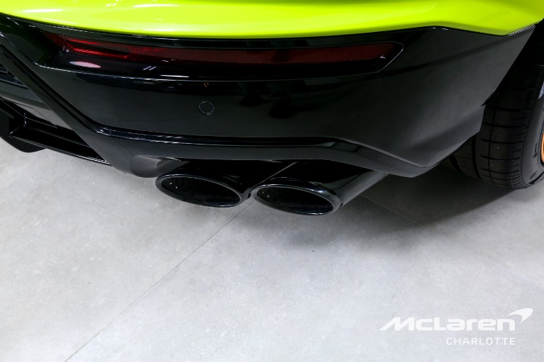 Used-2023-Lamborghini-Urus-S