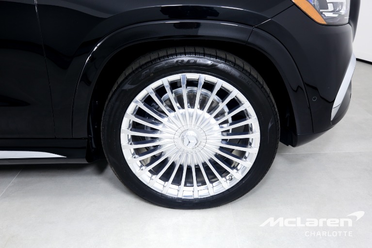 Used-2022-Mercedes-Benz-GLS-Mercedes-Maybach-GLS-600-4MATIC