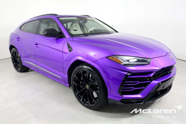 Used-2021-Lamborghini-Urus